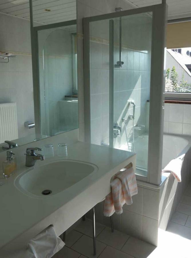 Hotel Bayerischer Hof 瓦尔德萨森 外观 照片